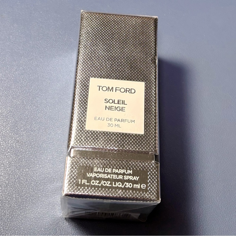 Tom Ford SOLEIL NEIGE Eau De Parfum Spray - Size 1 Oz. / 30mL SEALED New In Box